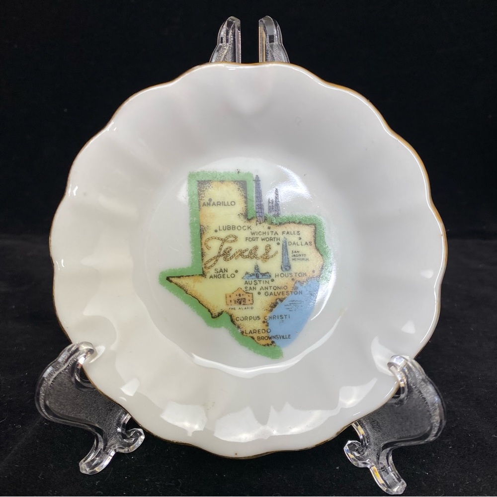 Vintage,  4.25” Texas State Souvenir Japan Made Small China Plate with Gold Trim
